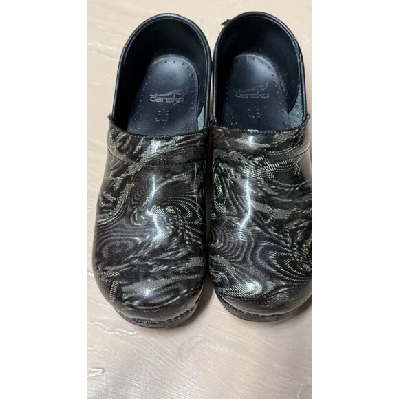 Dansko Professional Whirl Patent Clog Womens size 9.5-10 EUR40 - Picture 7 of 16